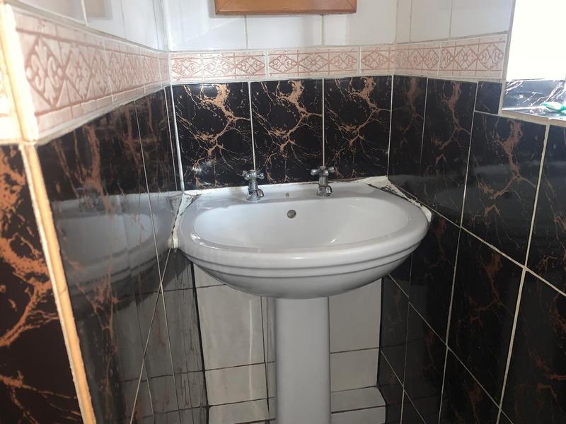 2 Bedroom Property for Sale in Bonteheuwel Western Cape